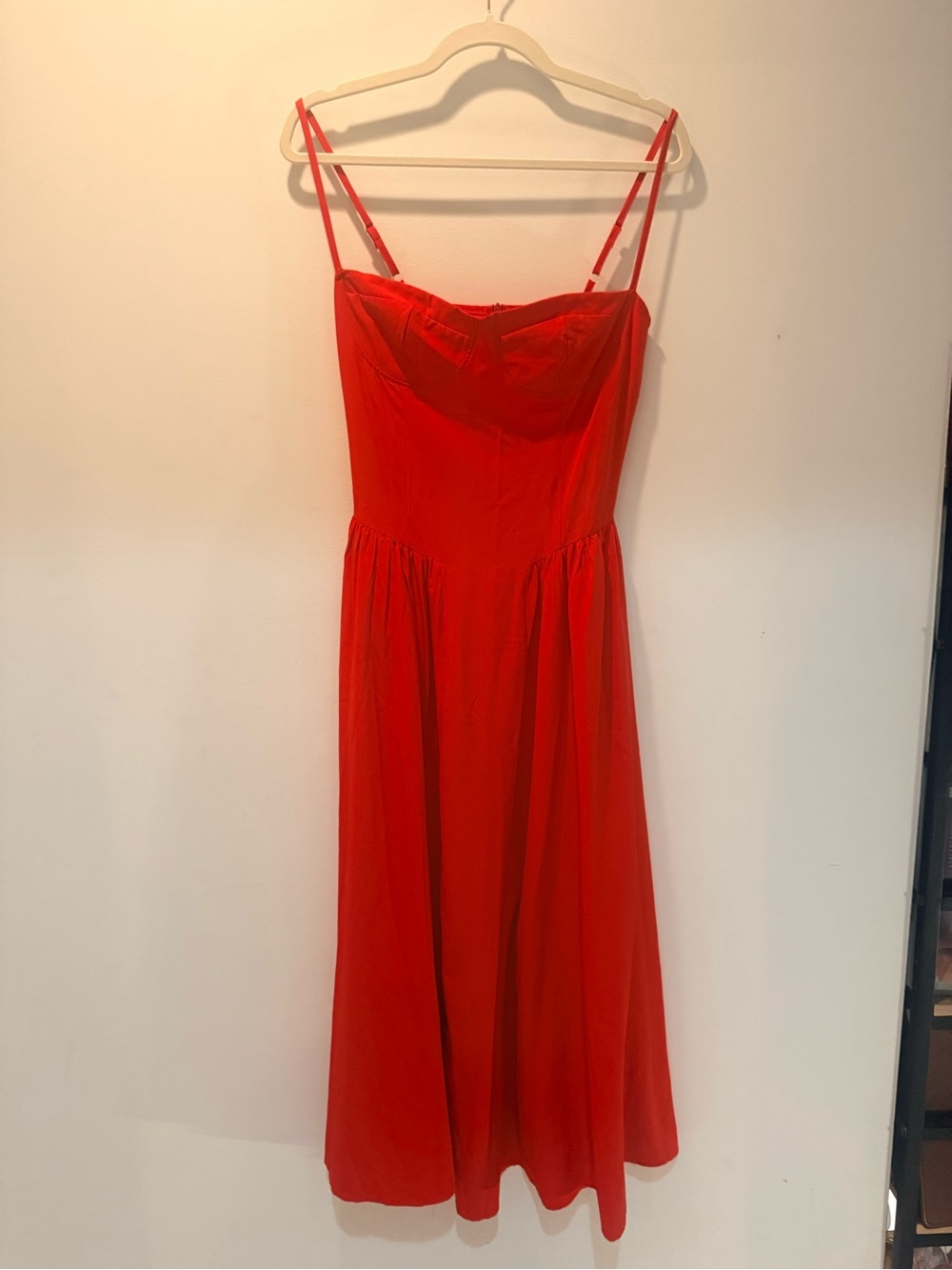 Elegant Red Spaghetti-Strap Maxi Dress